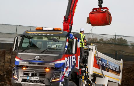 Tipper Grab Lorries!